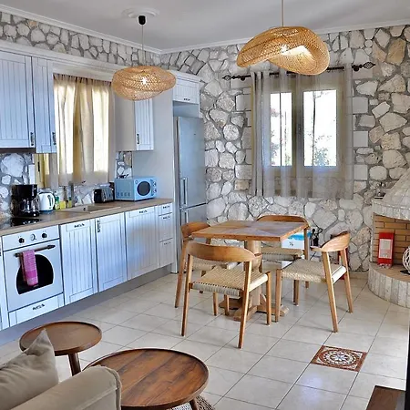 Stone Kefaloniaprivatevillas *